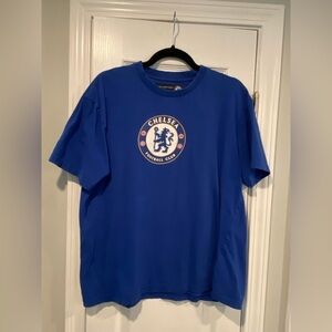 Chelsea Football Club Size L Blue Short Sleeve Cotton Crew Neck Tee Shirt